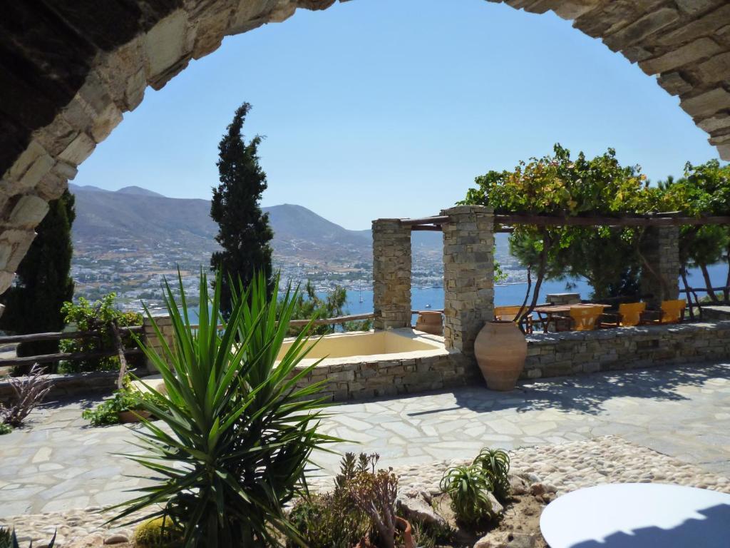 Archipelagos Apartments Parikia  Room photo